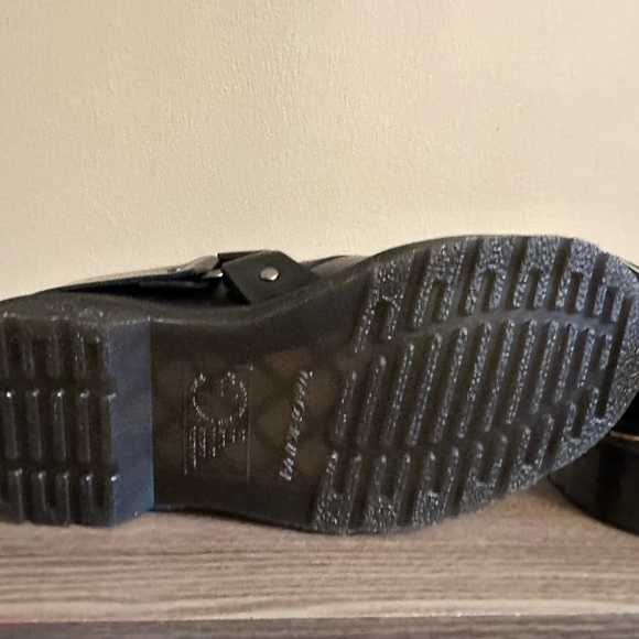 Dr. Marten’s Henree Lace Up Buckle Derby Black Leather Mens 4 Womens 6 - Picture 7 of 8